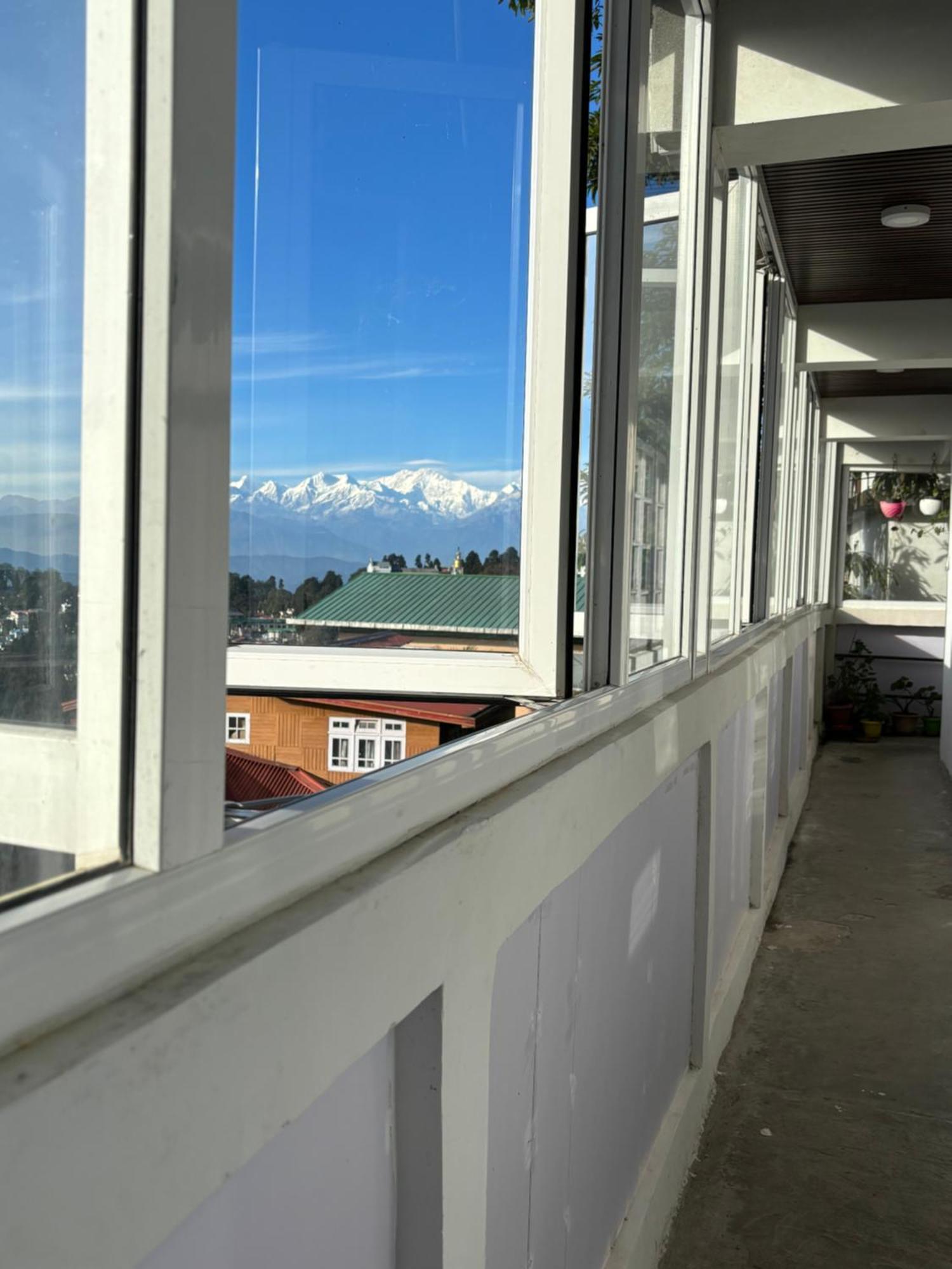 Hideout Backpackers Hostel Darjeeling  Extérieur photo